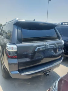Best and Cheap RoRo Shipping Companies in Dubai UAE-SLR-Shipping-Toyota-Car-2